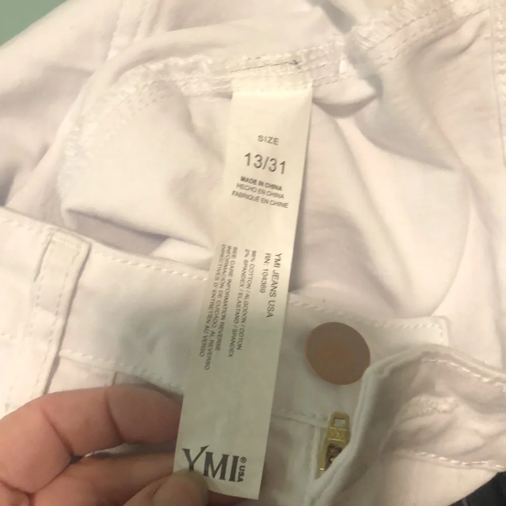 YMI White Cargo Joggers, size 13/31 - Picture 6 of 14